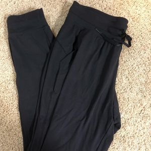 lululemon joggers